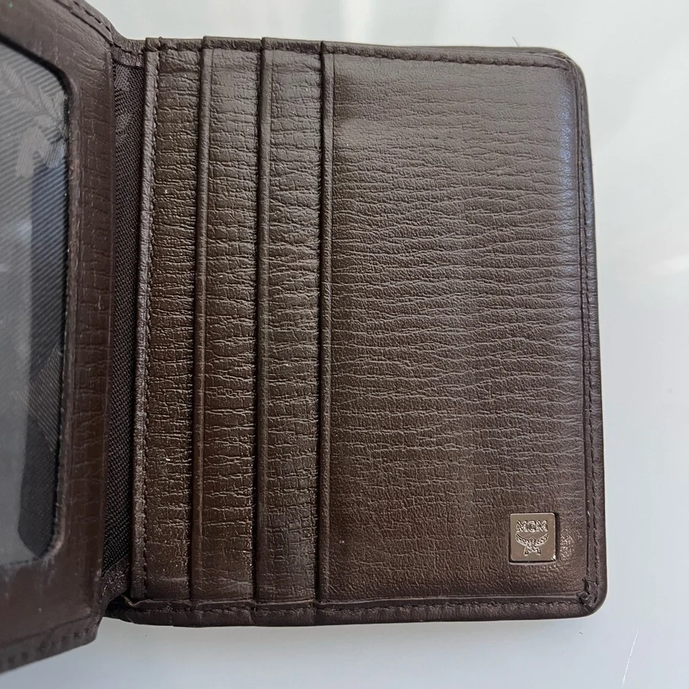 MCM SMALL MONOGRAM MEN’S WALLET
